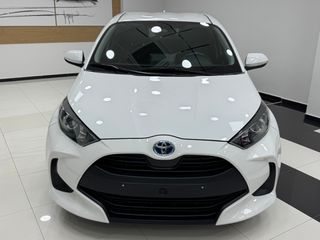 Toyota Yaris 2022 HDF Active Plus-thumb-2