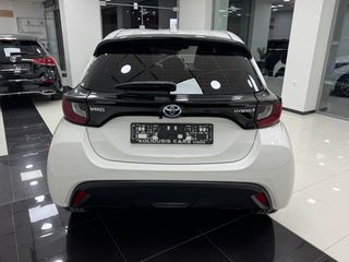 Toyota Yaris 2022 HDF Active Plus-thumb-8