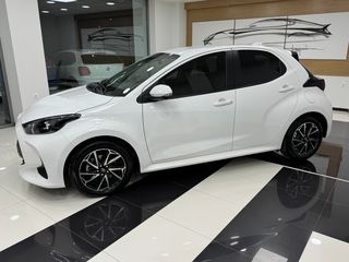 Toyota Yaris 2022 HDF Active Plus-thumb-10