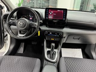Toyota Yaris 2022 HDF Active Plus-thumb-17