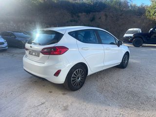 Ford Fiesta 2017 BENZINH-thumb-4