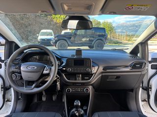 Ford Fiesta 2017 BENZINH-thumb-12