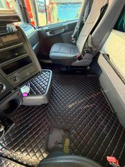 Scania 2008 R560-thumb-15