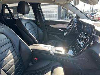 Mercedes-Benz GLC 300 2020 e | Off-Road optic | Premium Sound | Leather | Memory-thumb-13