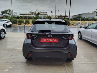 Toyota Yaris 2022 1.5 HDF bUSINESS-thumb-1