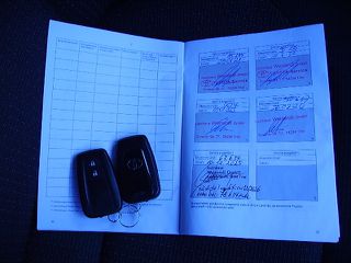 Toyota C-HR 2019-thumb-10