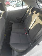 Kia Picanto 2019-thumb-12