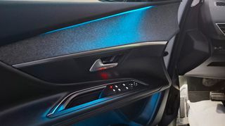 Peugeot 3008 2017 Αυτόματο_ΠΑΝΟΡΑΜΑ_Διχρωμία_GRIPControl_ALCANTARA_παρκ εμπρός-thumb-16