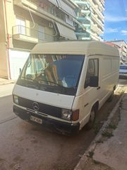 Κλούβα Mercedes-Benz 1990 ΜΒ100