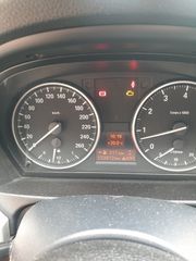 Bmw 320 2009 E90-thumb-1
