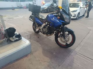 Suzuki V-Strom 650 2004-thumb-4