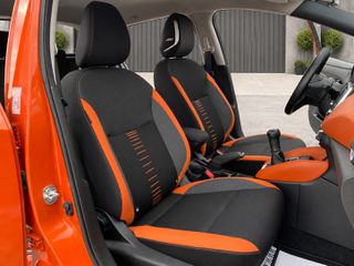 Nissan Micra 2017 *ΡΕΖΕΡΒΕ* Πιλότος-Κλίμα-Ζάντες 17"-Κάμερα-Πλοηγός-Keyless~-thumb-22