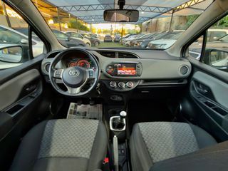 Toyota Yaris 2015 1.4 D-4D Active-thumb-12