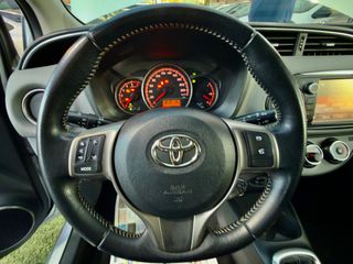 Toyota Yaris 2015 1.0 VVT-i-thumb-10