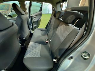 Toyota Yaris 2015 1.0 VVT-i-thumb-14