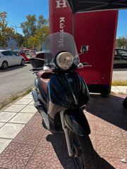 Piaggio Beverly 300i Tourer 2010-thumb-1