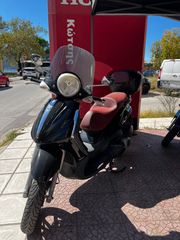 Piaggio Beverly 300i Tourer 2010-thumb-10