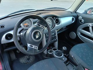 Mini Cooper 2005 ONE-thumb-1