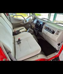 Ανατροπή Toyota 2011 DYNA-thumb-9
