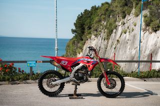 Honda CRF 450R 2024 450-thumb-2