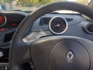 Renault Twingo 2012 DYNAMIQUE-thumb-11