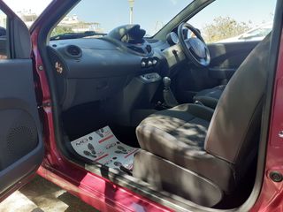 Renault Twingo 2012 DYNAMIQUE-thumb-12