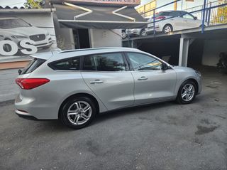 Ford Focus 2019-thumb-4