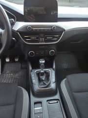 Ford Focus 2019-thumb-12