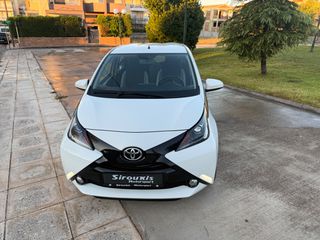 Toyota Aygo 2018 X-PLAY TOUCH-thumb-4
