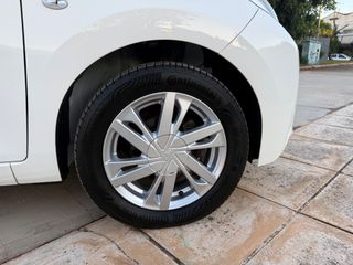 Toyota Aygo 2018 X-PLAY TOUCH-thumb-38