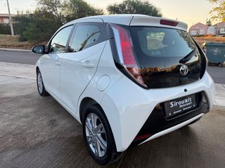 Toyota Aygo 2018 X-PLAY TOUCH-thumb-42