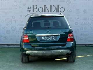 Mercedes-Benz ML 350 2006-thumb-4