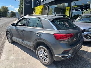 Volkswagen T-Roc 2019 1.0 TSI 115PS ADVANCE-thumb-1