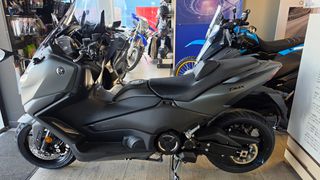 Yamaha T-MAX 560 2026 TMAX 560-thumb-1