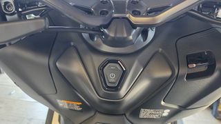 Yamaha T-MAX 560 2026 TMAX 560-thumb-61