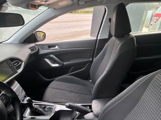Peugeot 308 2020 ACTIVE PLUS 1.5 100HP-thumb-6