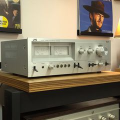 JVC JA-S22 Vintage DC Stereo Integrated Amplifier (1978) Κλασικός ιαπωνικός ενισχυτής με VU meters.