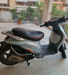 Piaggio Liberty 125 2005-thumb-2