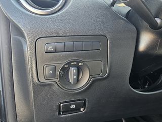 Mercedes-Benz Vito 2019-thumb-15