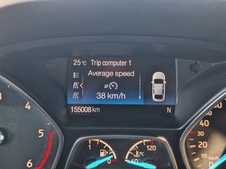 Ford Kuga 2016-thumb-17