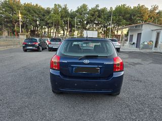 Toyota Corolla 2005-thumb-7