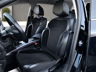 Renault Megane 2018 ~GT-Line-Πλοηγός-Δέρμα-Full 3D LED Φώτα~Ambient Light~-thumb-19