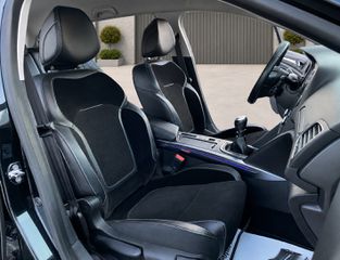Renault Megane 2018 ~GT-Line-Πλοηγός-Δέρμα-Full 3D LED Φώτα~Ambient Light~-thumb-20