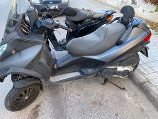 Piaggio MP3 400 LT 2009-thumb-1