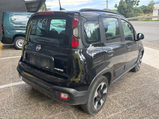 Fiat Panda 2022 CROSS 1.0 HYBRID-thumb-3