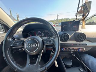 Audi Q2 2017-thumb-2