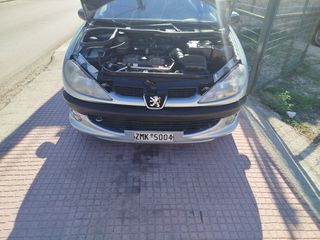 Peugeot 206 2002-thumb-3