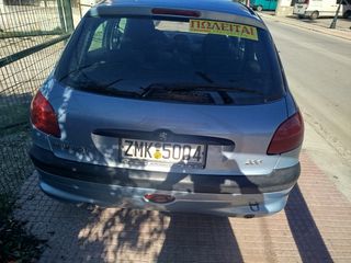 Peugeot 206 2002-thumb-13