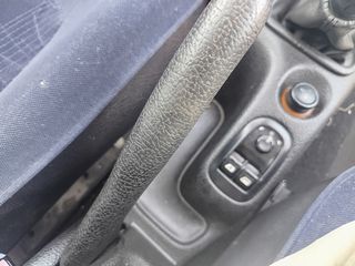 Peugeot 206 2002-thumb-20