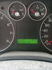 Ford C-Max 2004 C-MAX-thumb-3